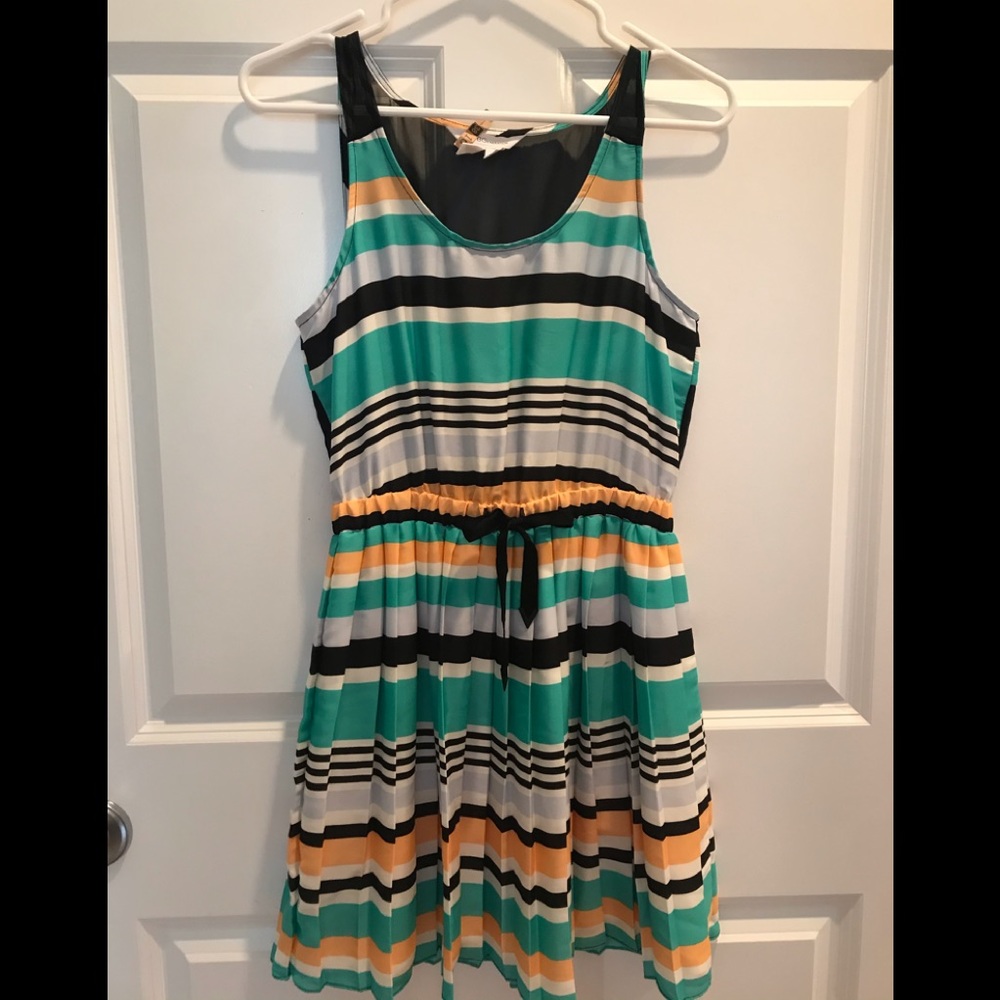 BCBGeneration Size XS Dress